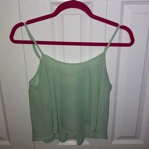 LIGHT GREEN URBAN OUTFITTERS TOP